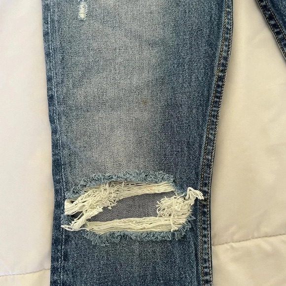 GRLFND high waisted Karolina distressed denim - Picture 7 of 16